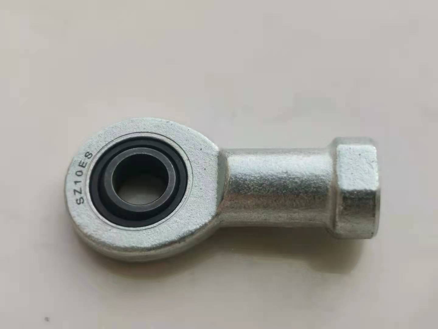 Carbon Steel  Ball Joint Rod End Bearing For Pneumatic Cylinder