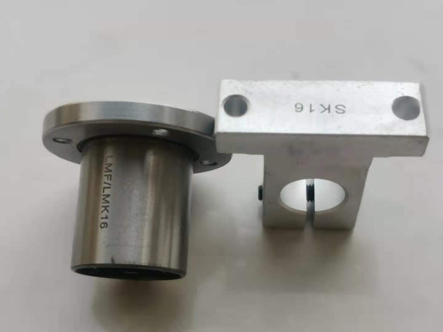 Flange Mount Linear Motion Bearings Heavy Duty Linear Bearing   