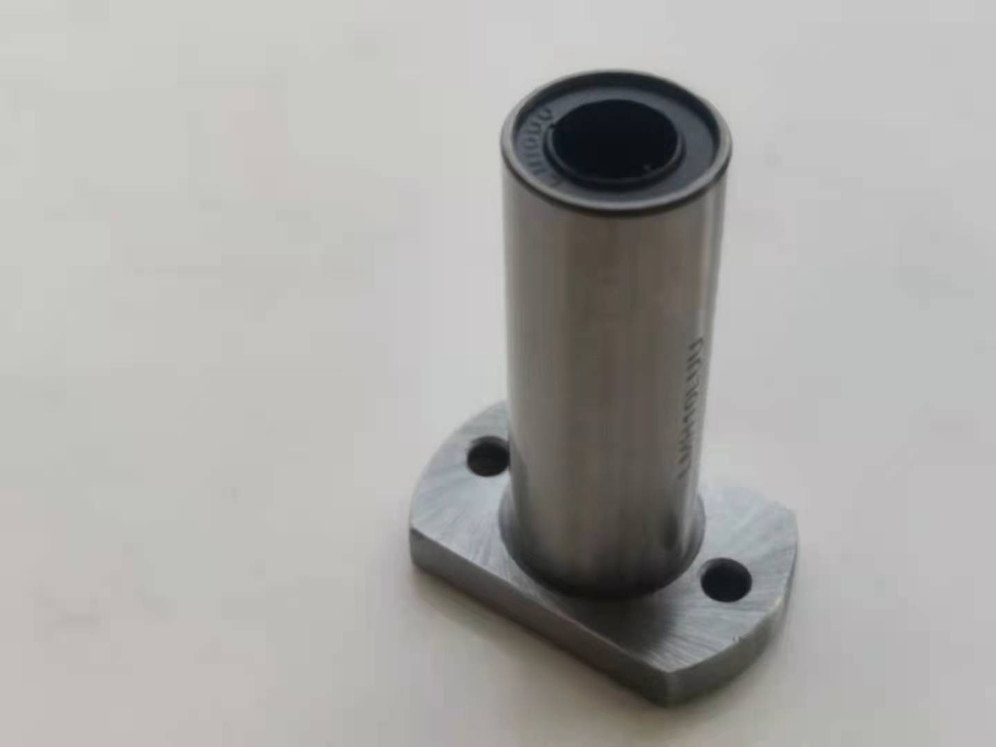 Linear Motion Bearings Low Friction Easy To Install LMH10UU